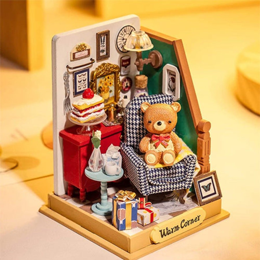 Wooden Toys Robotime | Holiday Living Room Miniature House